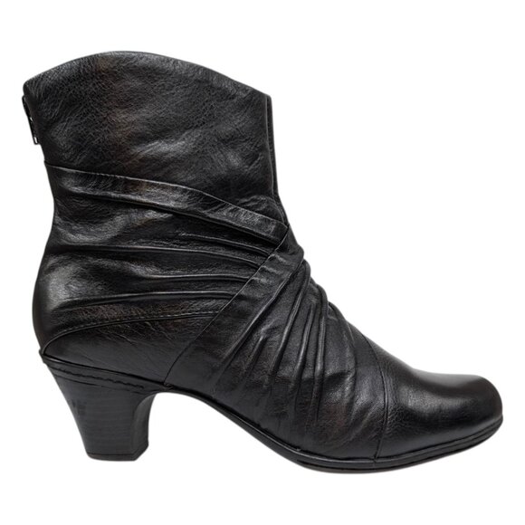 Cobb Hill by New Balance Black Ankle Boots - Picture 3 of 13